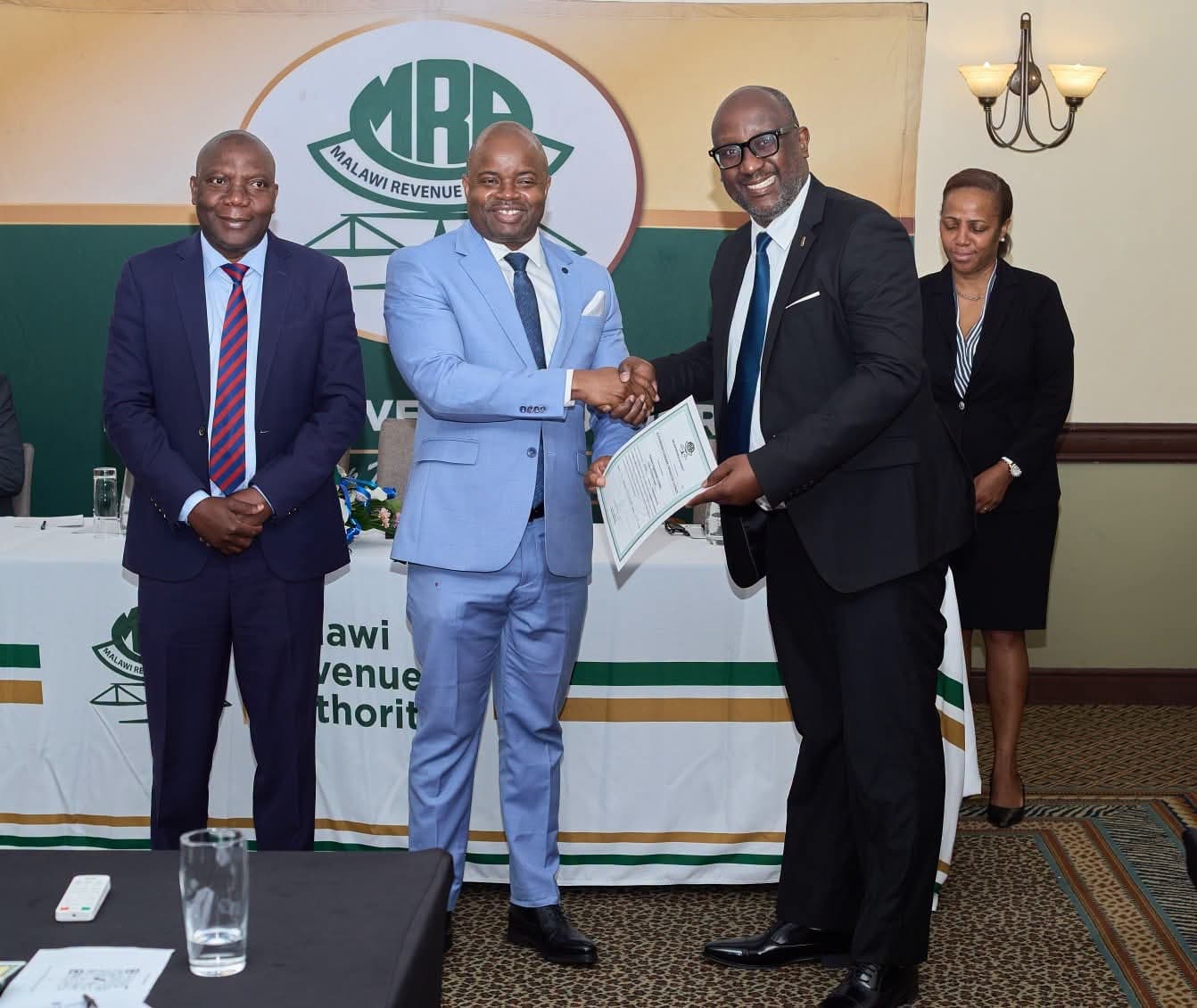 "Malawi Revenue Authority strengthens trade partnership with new AEO licences