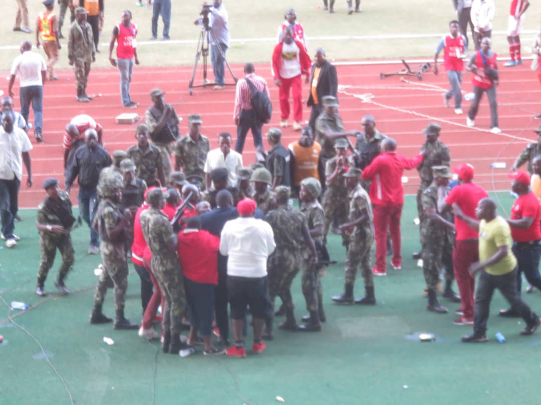 Watch Bullets violence during the Airtel Top 8 final